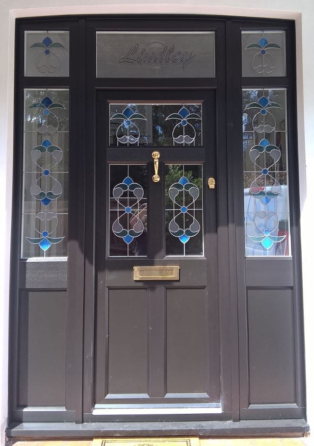 alternative-black-front-door-bz